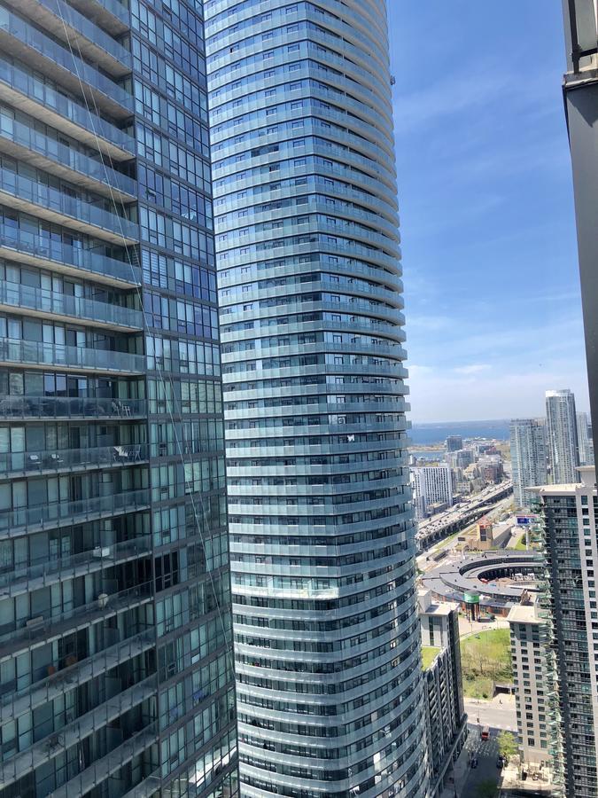 Globalstay Maple Leaf Square Toronto Esterno foto